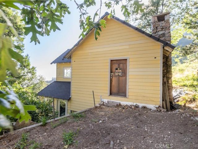 House for sale in Cedar Glen, California