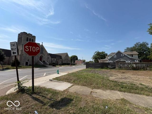 Land for sale in Near Eastside, Camby