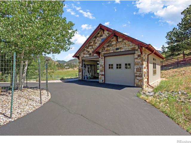 House for sale in Estes Park, Colorado
