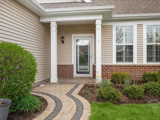 House for sale in Elgin, Illinois