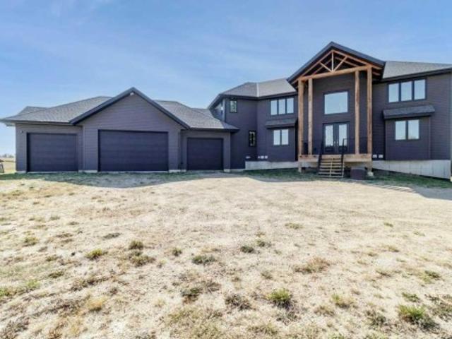 House for sale in Alberta