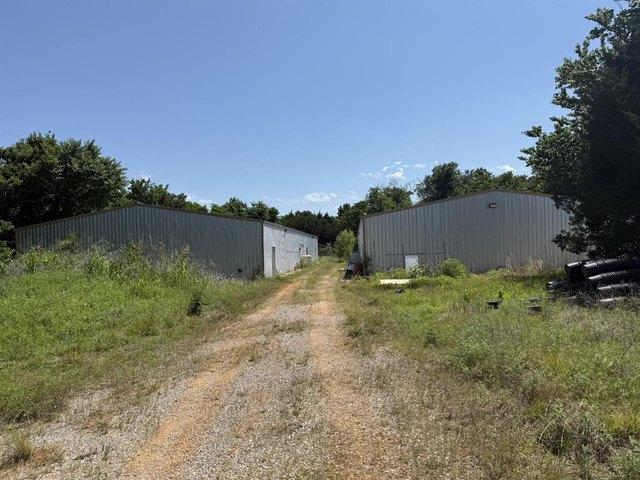 House for sale in Elmore City, Garvin County