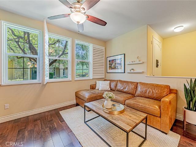 Townhouse for sale in Copper Hill, Santa Clarita