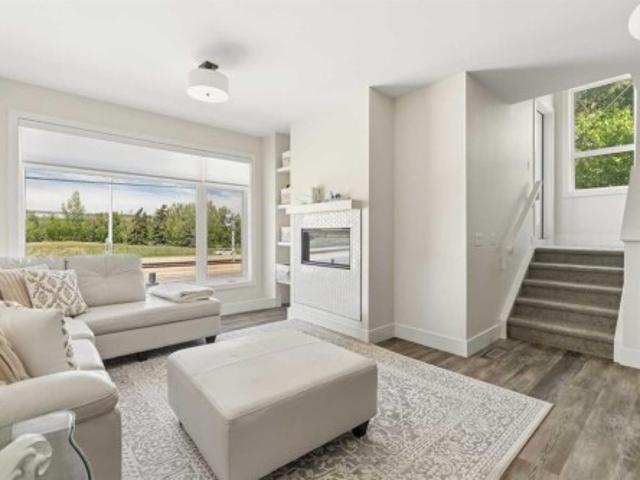 Townhouse for sale in Northwest, Alberta