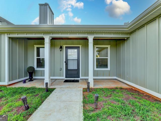 House for sale in Canon, Georgia
