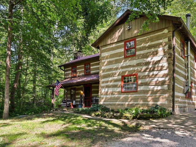 House for sale in Nashville, Indiana