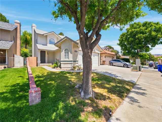 House for sale in Canyon Country, California