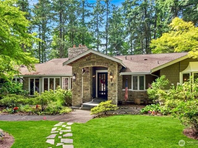 House for sale in Bellevue, Washington