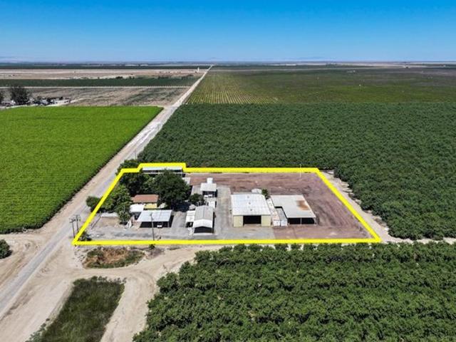 Farm for sale in Wasco, California