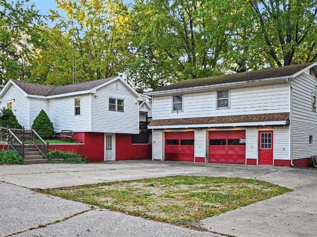 House for sale in Lincoln Charter Township, Berrien County