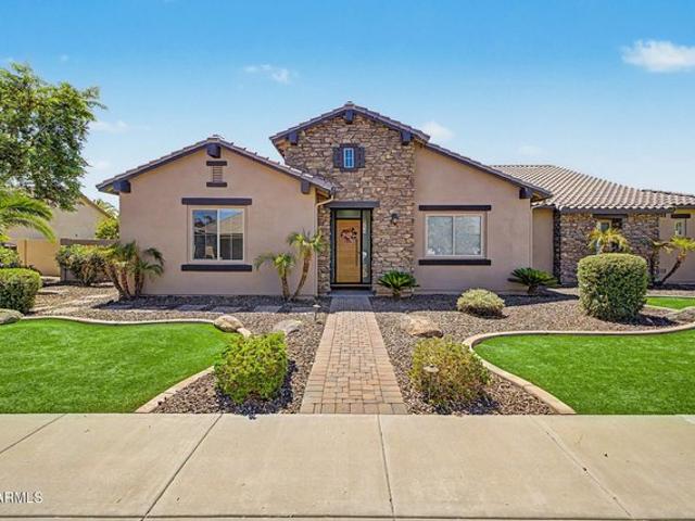 House for sale in Gilbert, Arizona