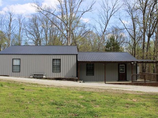 House for sale in Morgantown, Kentucky