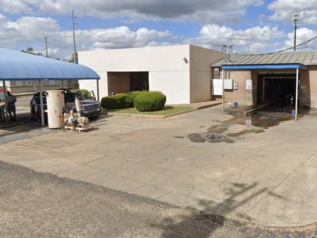 Commercial for sale in Dothan, Alabama