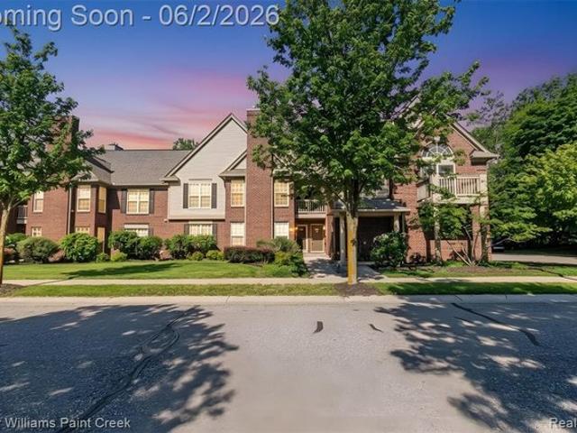 Condo for sale in Novi, Michigan