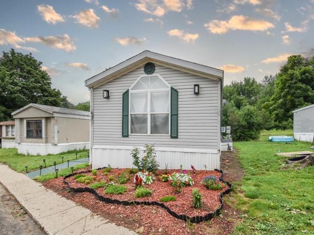 House for sale in Hillsdale, Michigan
