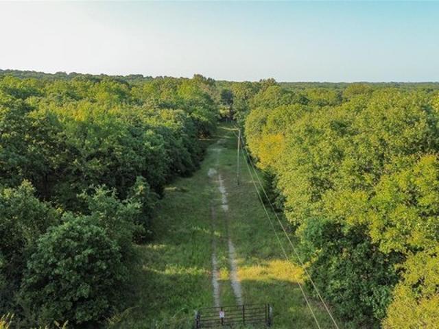 House for sale in Allen, Oklahoma