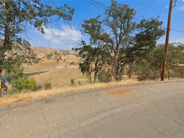 Land for sale in Friant