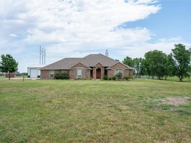 House for sale in Union City, Oklahoma