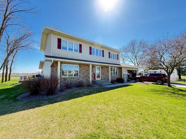 House for sale in Willmar, Minnesota