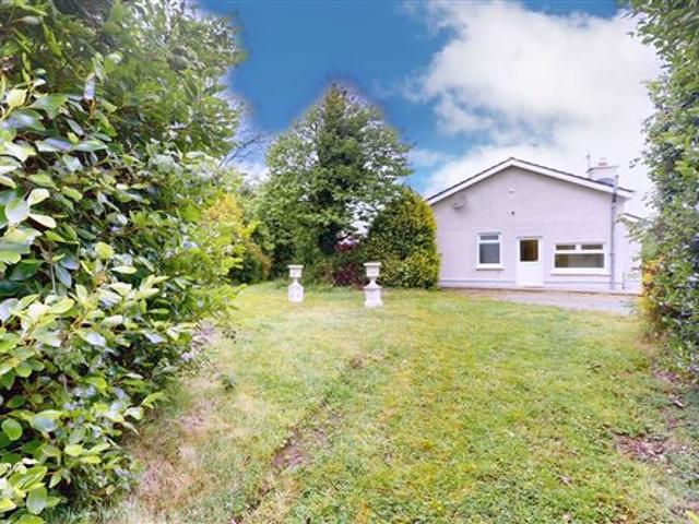 Bungalow for sale