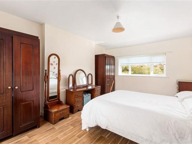 Detached House for sale in Loch Garman, North Tipperary