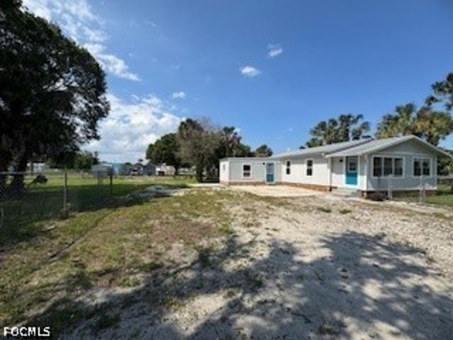 House for sale in Moore Haven, Florida