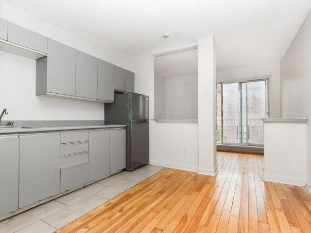 Apartment for rent in La Petite-Patrie, Montréal