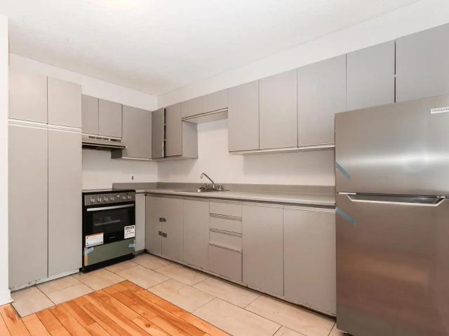 Apartment for rent in La Petite-Patrie, Montréal