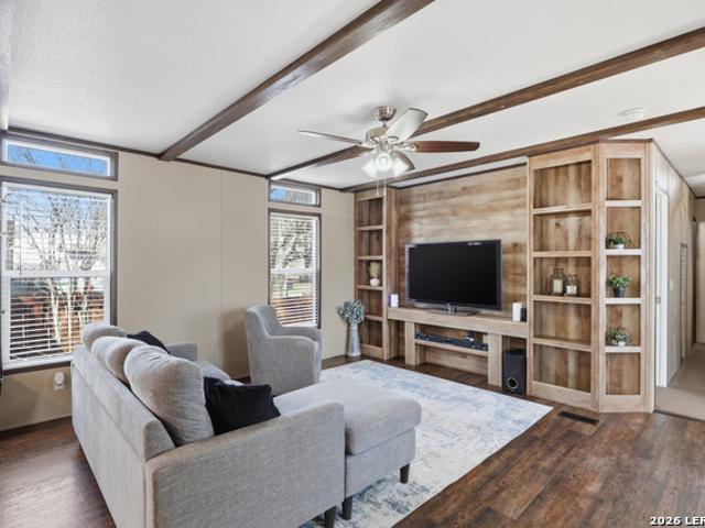 House for sale in Atascosa, Texas