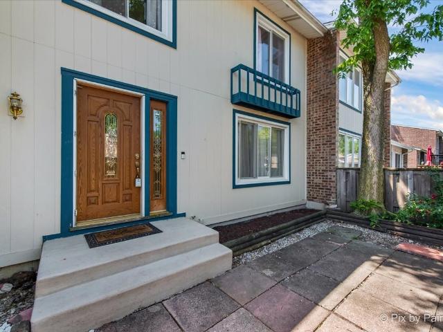 Townhouse for sale in Bloomingdale