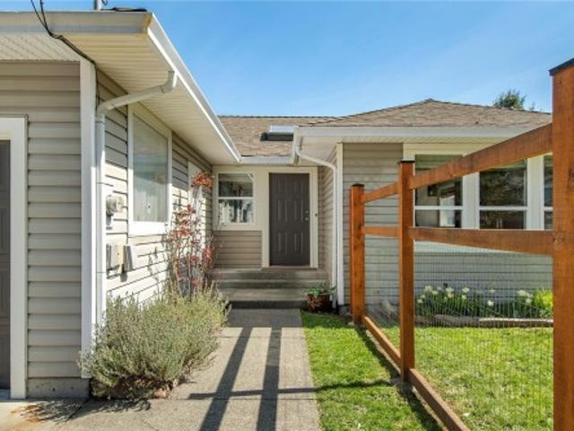 House for sale in Strathcona, British Columbia