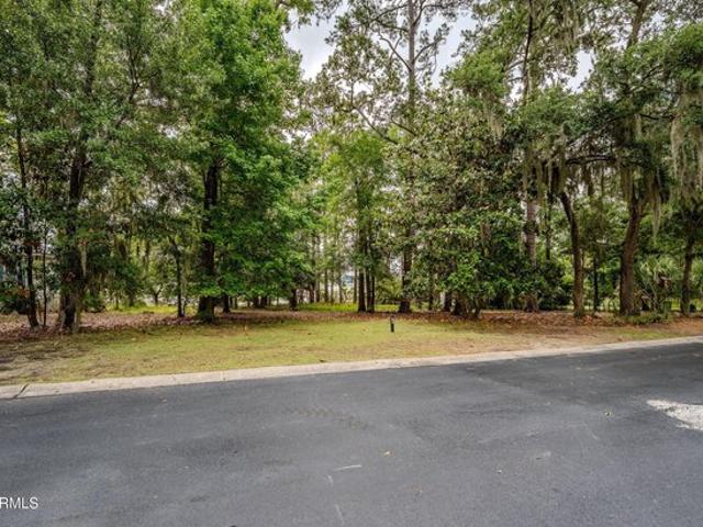 Land for sale in Beaufort, South Carolina