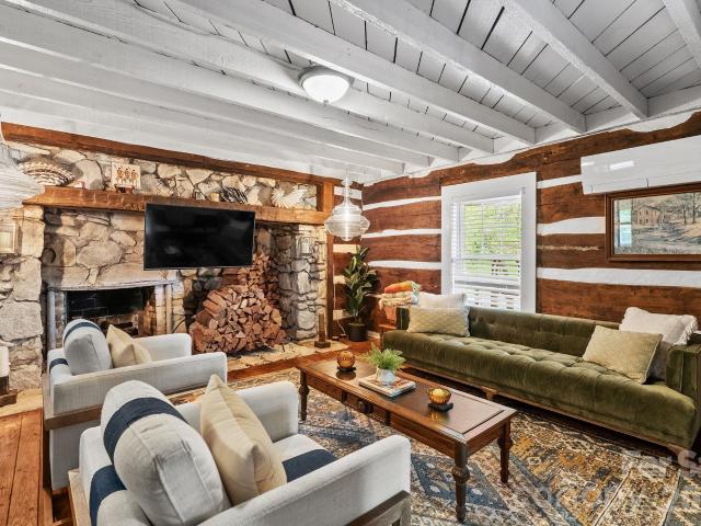 House for sale in Mars Hill, North Carolina