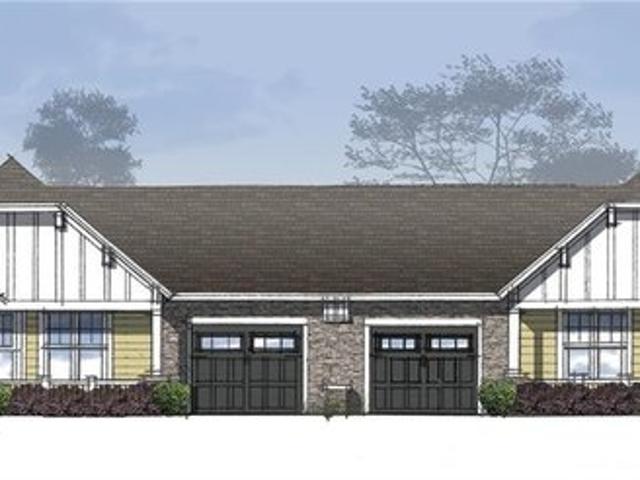 Townhouse for sale in Etowah, North Carolina