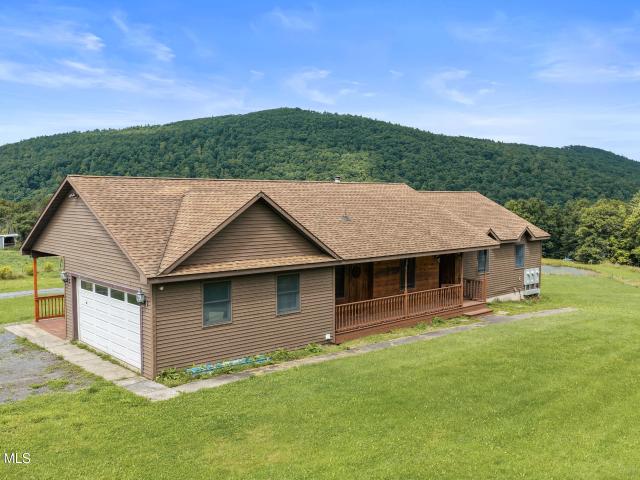 House for sale in Middleburgh, New York