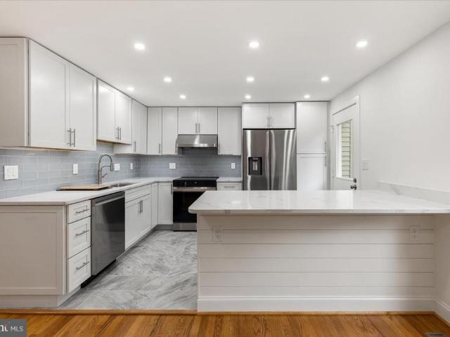 Townhouse for sale in Virginia