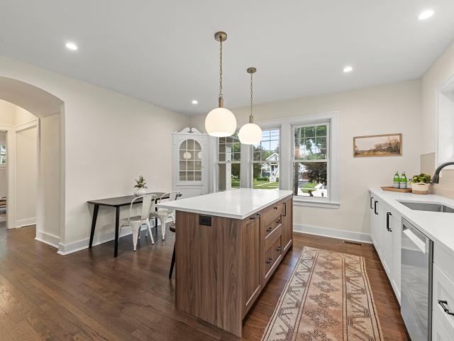 Property for rent in Glen Ellyn, Illinois