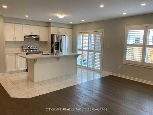 Townhouse for rent in Woburn, Ontario
