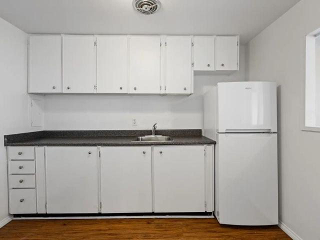 Apartment for rent in Mulhurst Bay, Ontario