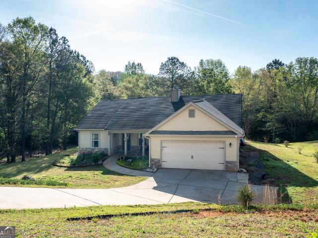 House for sale in Danielsville, Georgia
