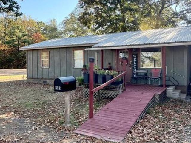 House for sale in Broken Bow, McCurtain County