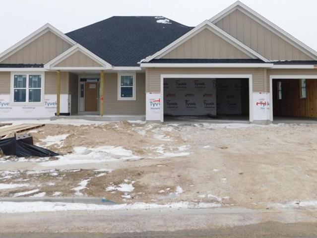 House for sale in Grafton, Wisconsin