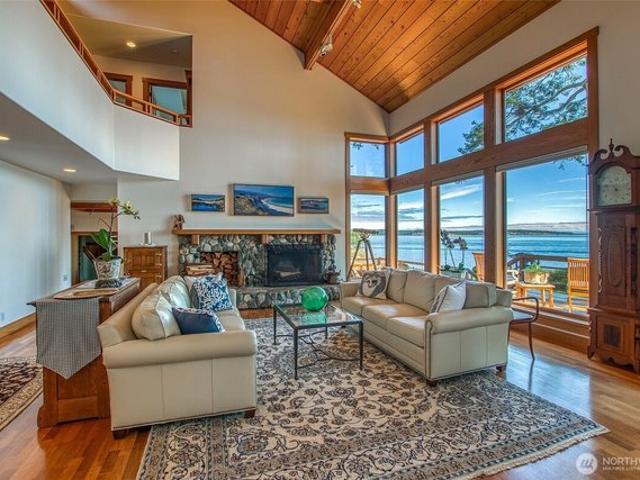 House for sale in Orcas, Washington