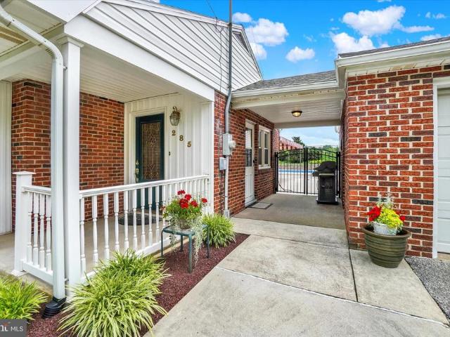 House for sale in Mount Wolf, Pennsylvania
