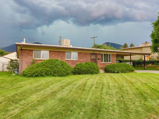 House for sale in Tooele, Utah