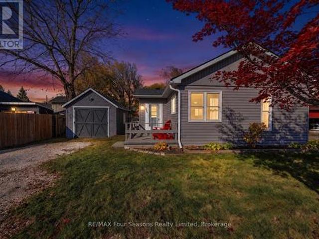 House for sale in Collingwood, Central Ontario