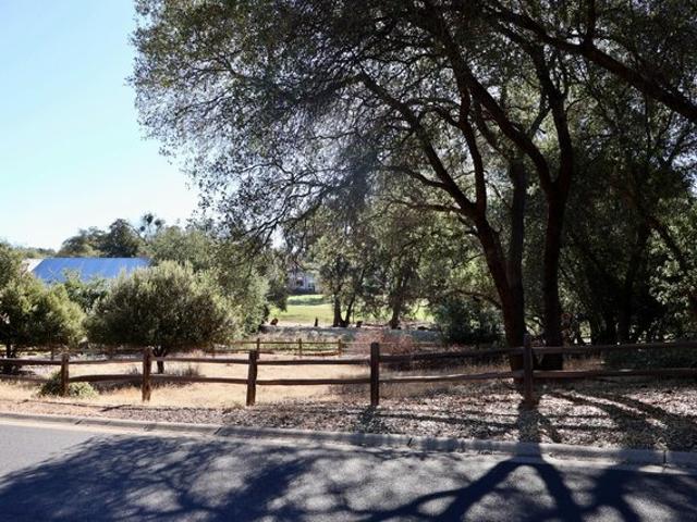 Land for sale in Angels Camp, California
