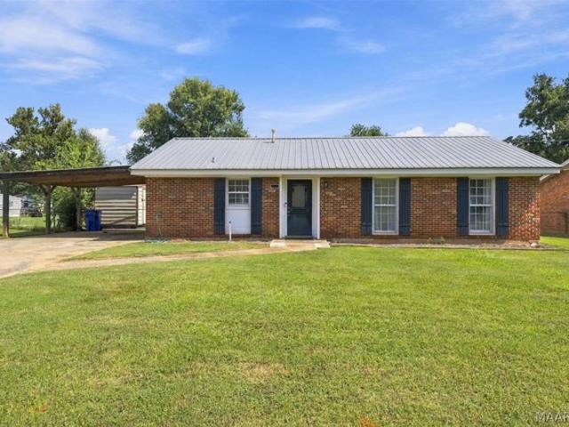 House for sale in Overlook, Prattville