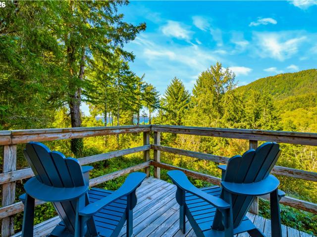 House for sale in Manzanita, Tillamook County