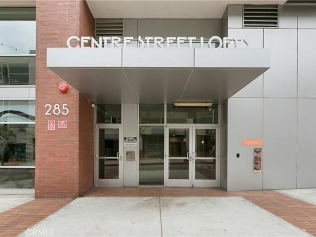 Condo for sale in Canoga Park, California